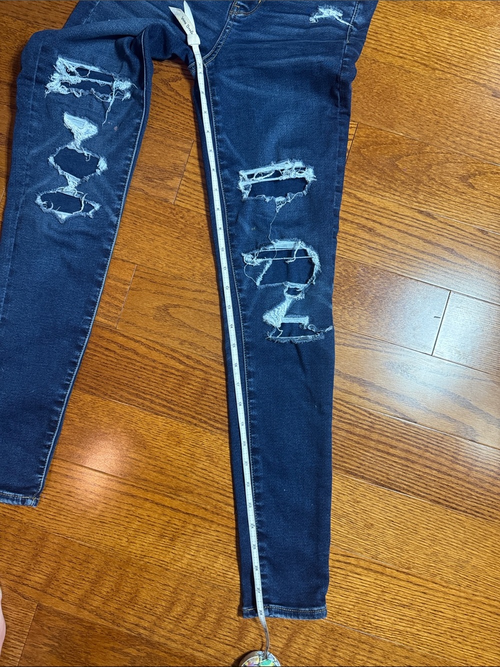 Sz 2 American Eagle Outfitters Distressed Skinny Jeans - Women - Picture 9 of 12